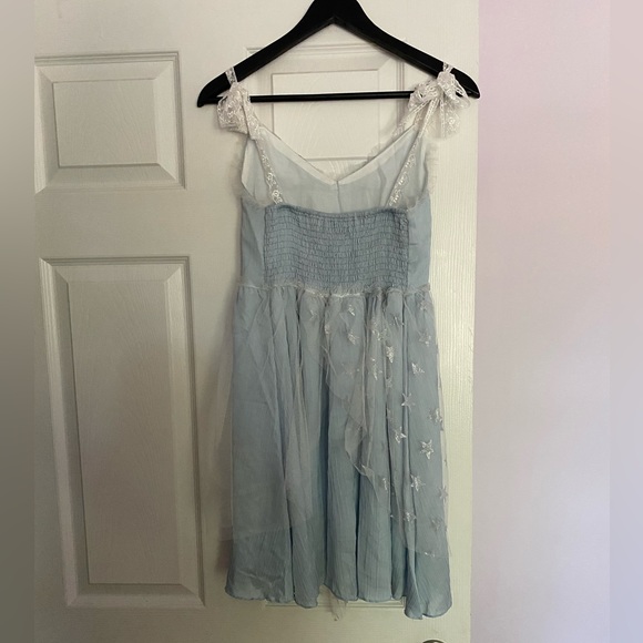 Baby blue fairy dress from convention - Picture 2 of 3